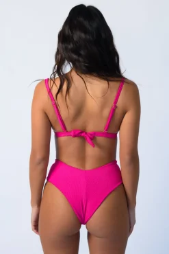 SKATIE Kourtney Top<Women Tops